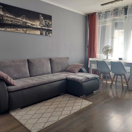 科宁Apartament W18 Mieszkanie Dla Wszystkich公寓 外观 照片